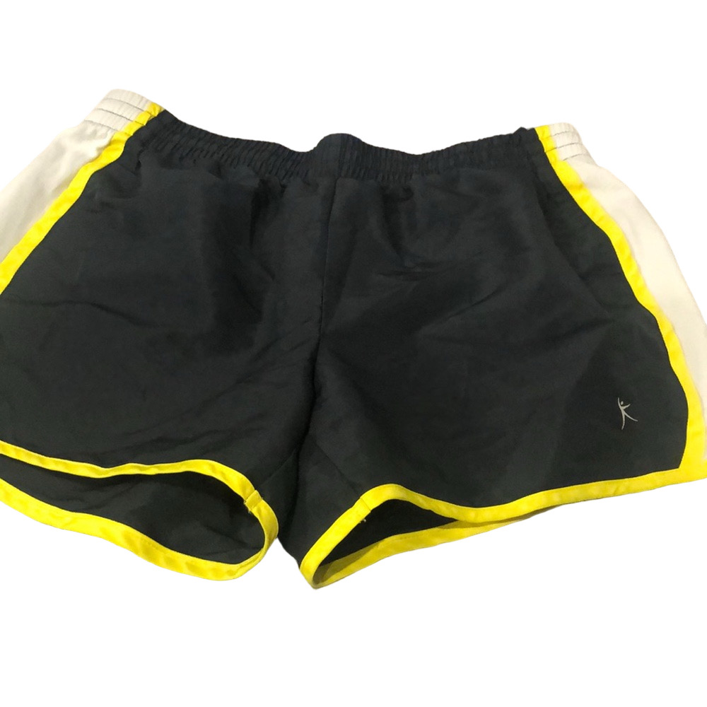 2 for $12 🌸 Danskin Now size small 4-6 shorts
